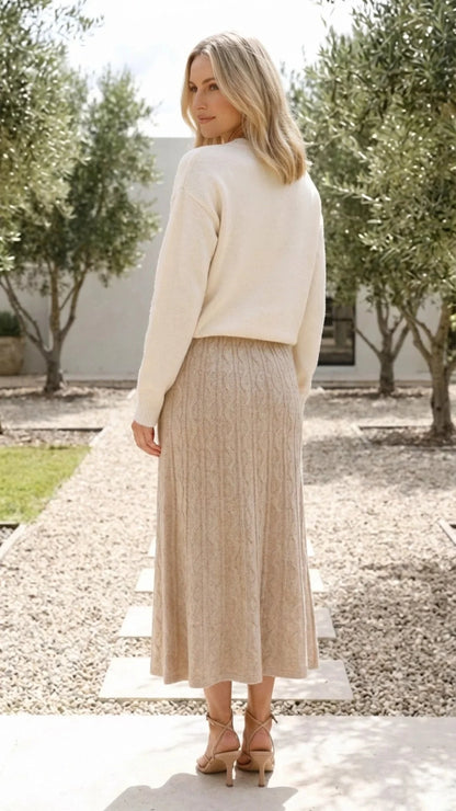 Chic and Comfortable Women's A-Line Midi Knit Skirt with Elastic Waist
