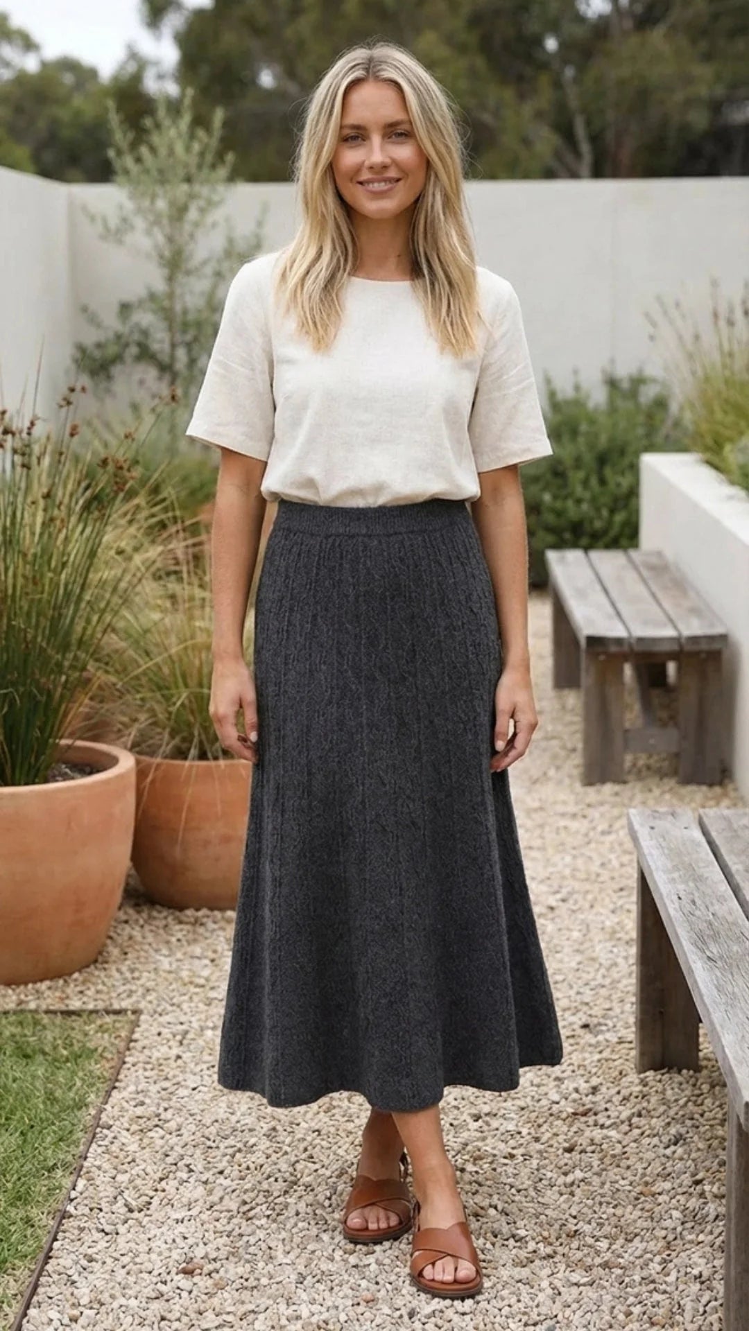 Chic and Comfortable Women's A-Line Midi Knit Skirt with Elastic Waist